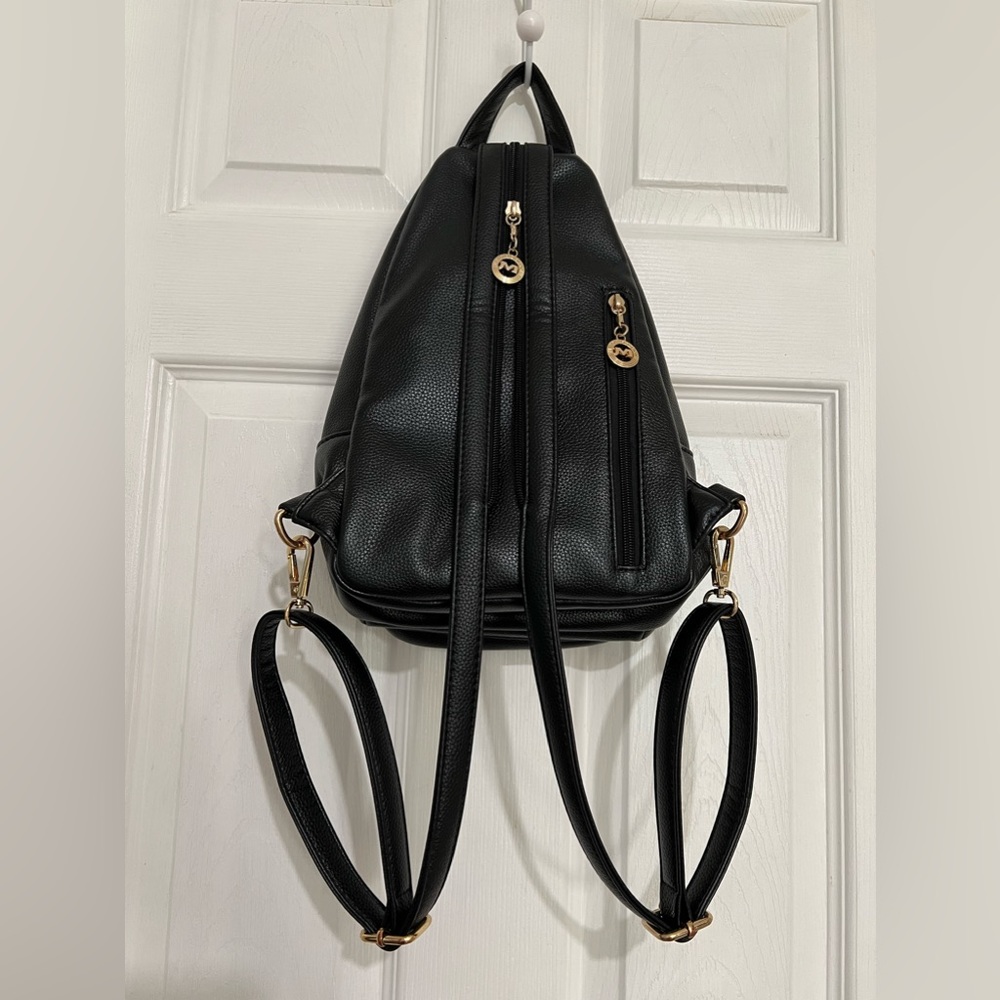 Genuine leather small backpack sling - Picture 4 of 8